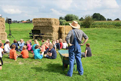 Prinses Lily op de boerderij